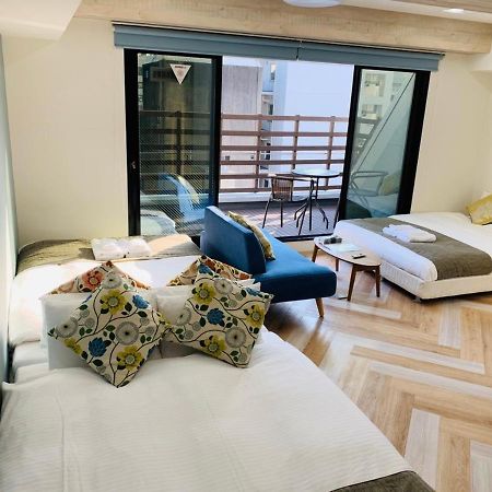 Wellstay Honmachi Осака Экстерьер фото